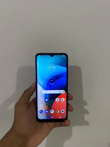Celular Motorola e7