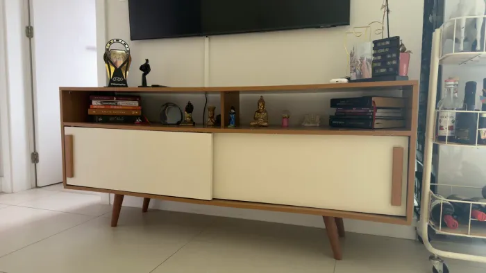 Rack TV
