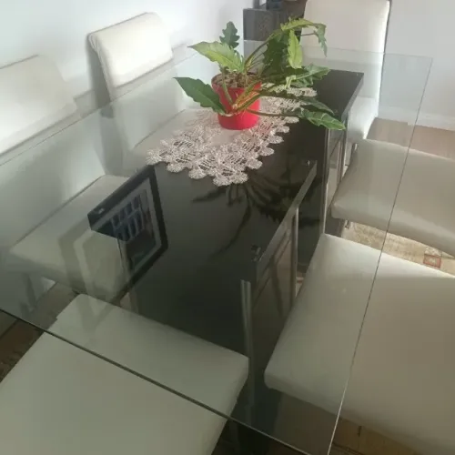Tampo de Vidro de Alto Padrão para Mesa - 1,80m x 1,07m - Espessura 7mm (SOMENTE O VIDRO)
