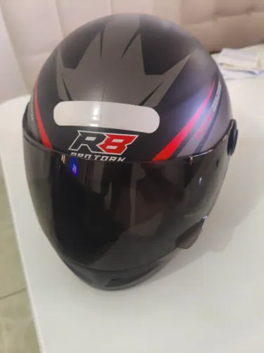 Capacete pro tork R8 preto novo 