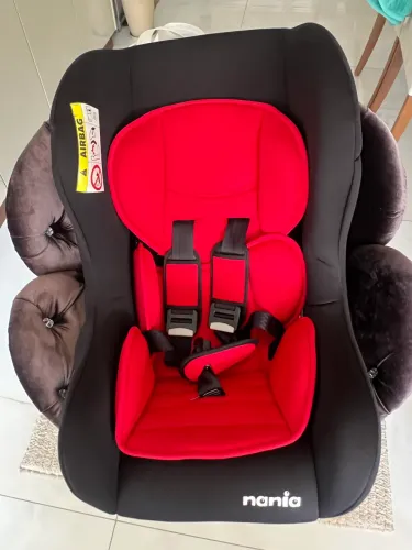 Vendo cadeirinha infantil para carro NANIA Luxe Accès Trio Rouge, 0 a 25 kg, pouco uso