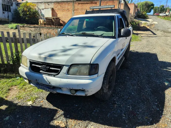 Chevrolet S10 Pick-up Std. 2.2 MPFI / EFI 1996