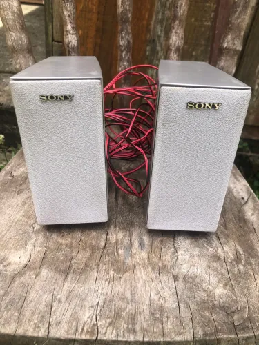 Excelente caixas de som Sony