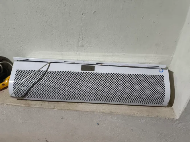 Cortina de ar 220 volts branca