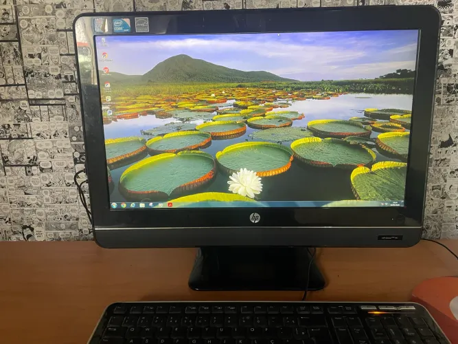 Computador Completo HP OMNI 200 All in One ?
