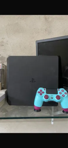 PS4 semi novo