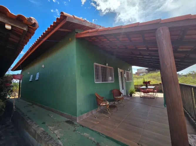 Propriedade de laser completa com 3 casas independentes