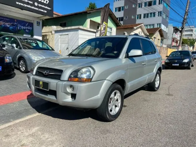 Hyundai Tucson 2.0 16V Aut. 2012