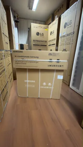 Ar-Condicionado Samsung WindFree inverter AI Pro 12.000 BTUs Quente/Frio 220V 