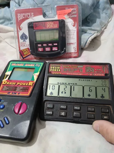 Mini game Black Jack, draw poker e bicicle poker raridade funcionando 