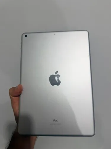 Apple iPad 9 64 GBs SEMINOVO