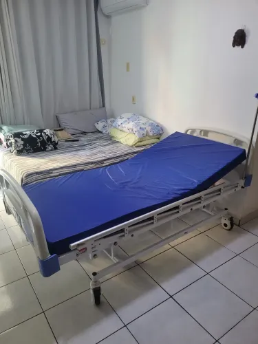 Cama hospitalar