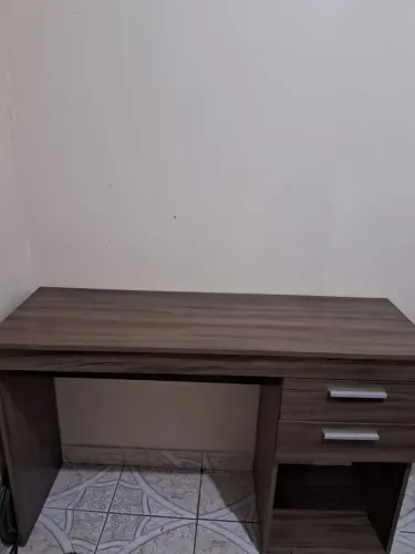 Eu não entrego tá novo não tem marca de uso ( eu vou embora)