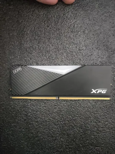 Memória RAM XPG Lancer RGB DDR5 16GB 5200MHz CL38