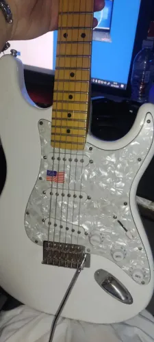 Guitarra Fender Stratocaster Olympic White