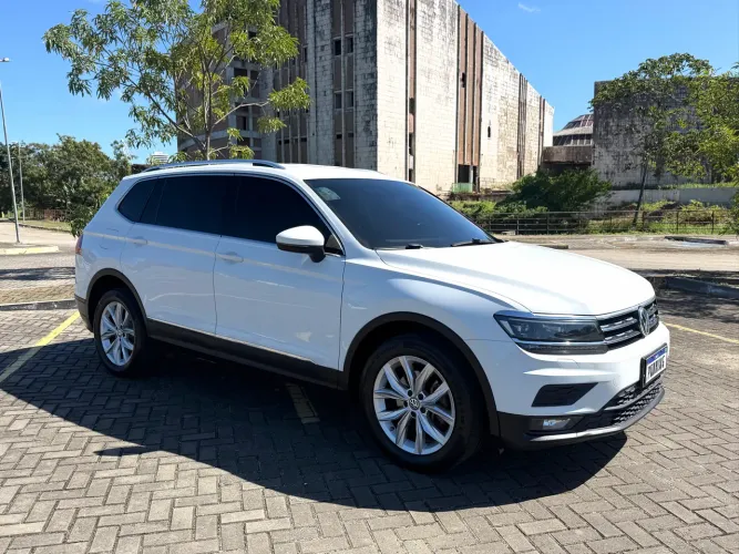 Volkswagen Tiguan Allspac Comf 250 TSI 1.4 Flex 2018