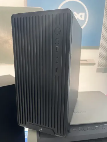Cpu i3 8 gigas Ssd 128