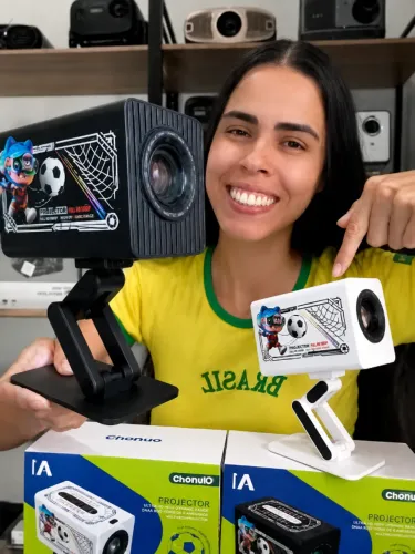 Projetor Chonuo A1 Smart HD com Suporte 4K Wi-Fi HDMI USB