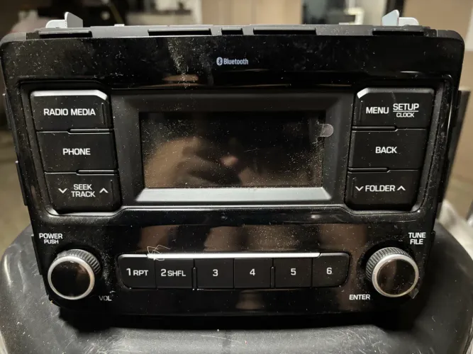 Rádio carro Creta