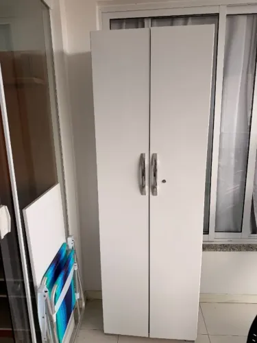 Armário Multiuso 2 Portas