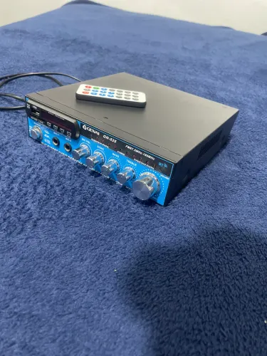 Amplificador de Som e Karaokê Genai GN-535