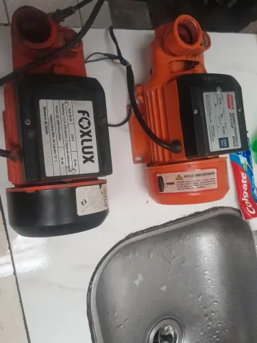 Vendo duas bombas de água periférica de 1/2 2 hp