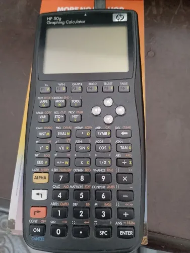 Calculadora Hp 50 g usada está ligando precisa revisão no estado