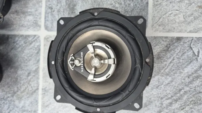 Alto Falante JBL Selenium 5TR4A 5 polegadas SP Zona Leste Metrô Patriarca Funcionando perf