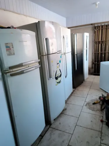 Geladeiras Aparti de 800 reais até 1800