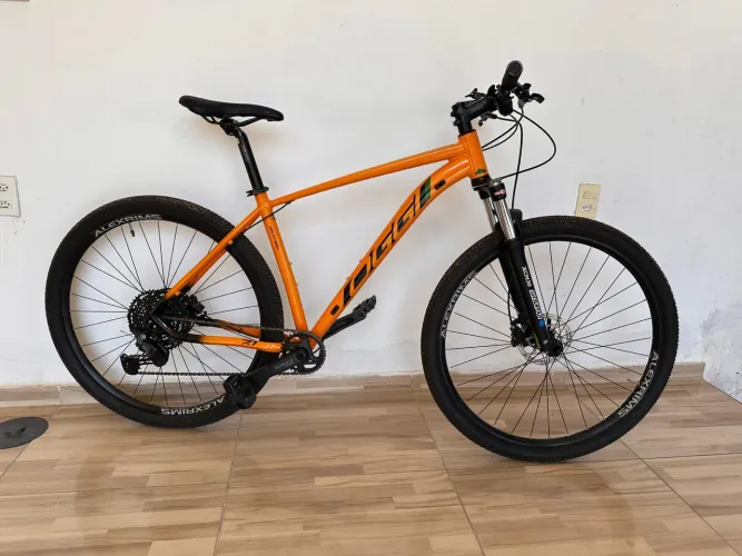 Bicicleta Oggi Big Wheel 7.1 - Aro 29