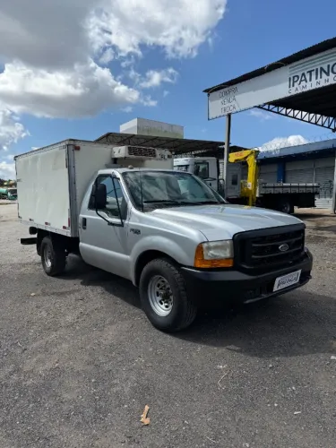 Ford F350 2006 baú frigorífico