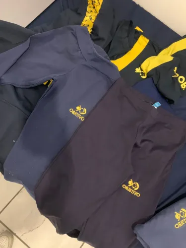 Uniforme objetivo
