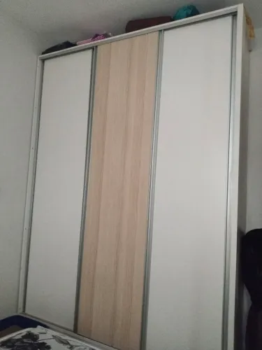 Guarda roupa casal