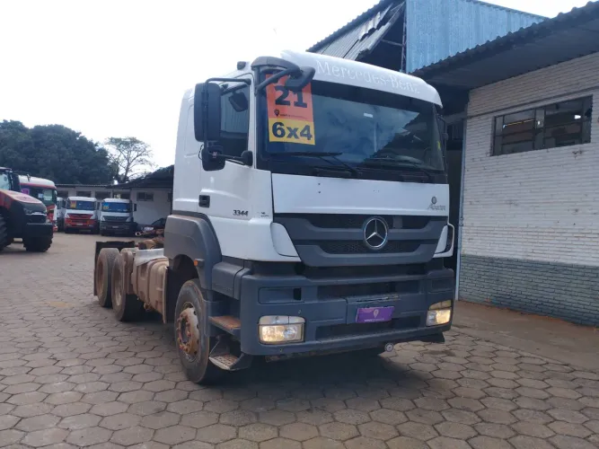 Mercedes-Benz Axor 3344 S/33 6X4E5 2021/2021 Vamos Seminovos Goiania