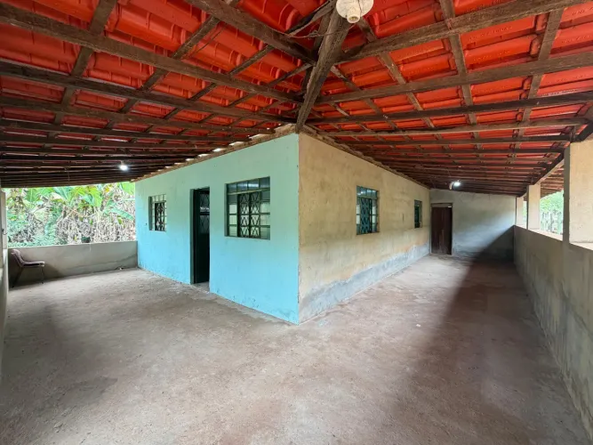 Terreno com casa