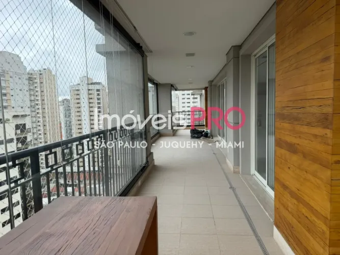 Maravilhoso apartamento em Moema Índios com 316m2