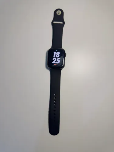 Apple Watch SE
