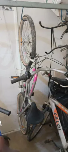 Bicicleta de alumínio