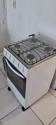 Vendo fogão atlas manual funcionando perfeitamente 