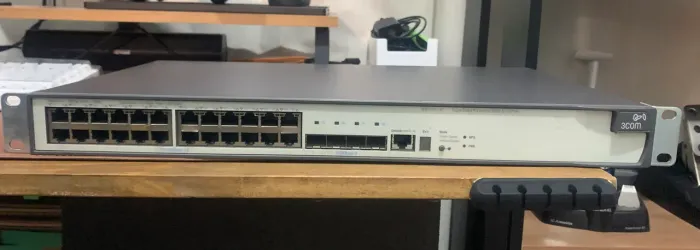 Switch Gerenciável 3Com SuperStack 4 5500 - 28 Portas