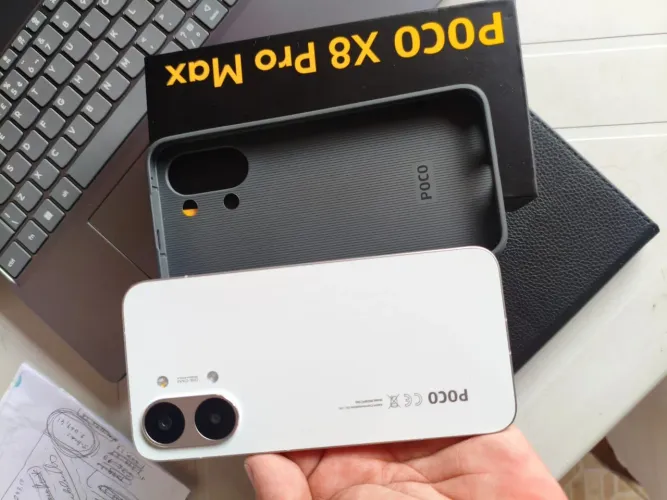 Poco X8 Pro Max 12GB RAM 512GB Armazenamento
