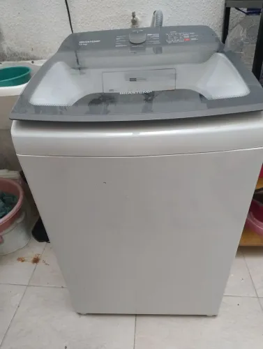 Máquina de lavar semi-nova 12kg Brastemp