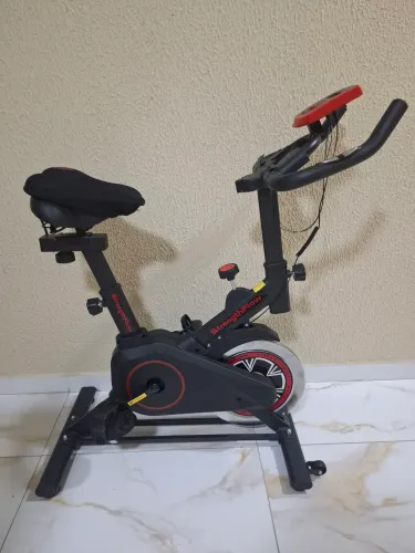 Bicicleta Ergométrica StrenghFlow | Estado de nova