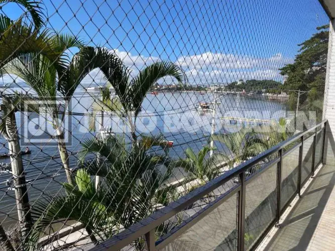 Apartamento : Padrão / Residencial / Pitangueiras