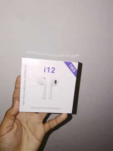Fone de Ouvido Bluetooth i12 TWS 5.3 - Sem Fio com Case de Carregamento