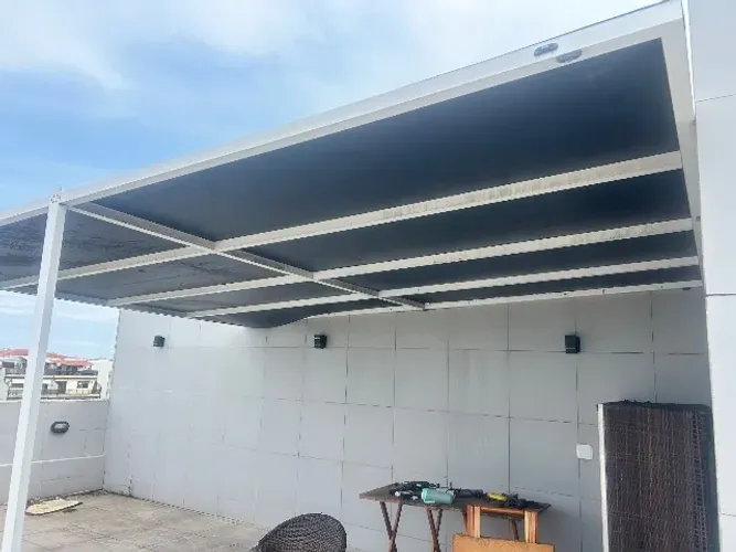 Toldo cobertura base em alumínio