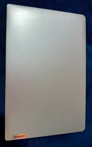 Notebook Lenovo IdeaPad 1 15IGL7 - Excelente estado