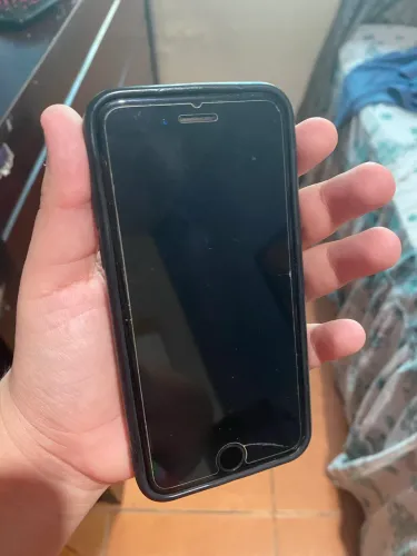IPHONE 7 - Retirada de peças