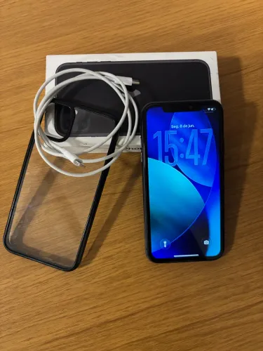 iPhone 11 - 64gb