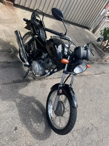 Honda cg titan Es 150
